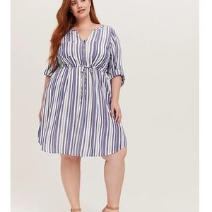 BLUE&WHITE STRIPE ZIP FRONT DRAWSTRING SHIRT DRESS